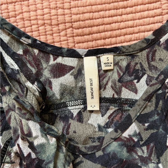 Aritzia Sunday Best Cropped Tank, Size Small - Picture 3 of 4